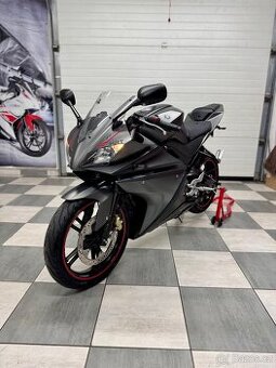 Yamaha YZF-R125 2013 15000KM TOP STAV LEO VINCE ZÁRUKA