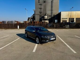 Volkswagen Passat B7 Alltrack 2.0TDI DSG 130Kw 4motion