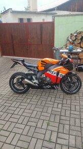 Honda CBR1000RR sc59 - 1