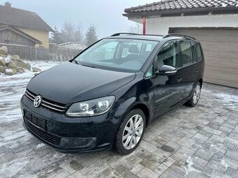 Volkswagen Touran 1.4 tsi 103kw 7 míst