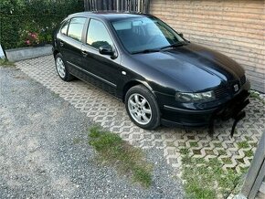 Seat Leon 1,6 16V, černá