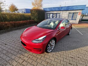 Tesla Model 3, Performance FSD - V záruce