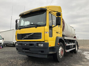 VOLVO FL6 FEKAL