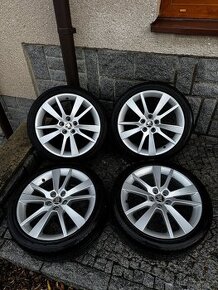 5x100 R17 215/40