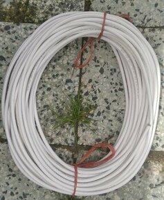 Prodám lankový kabel 3x1mm2, cca 20m