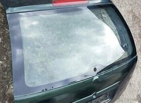 Sklo okno kufru Škoda Octavia 1 combi - vyřezané