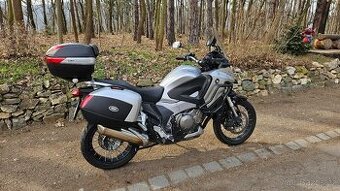 Honda VFR 1200 Crosstourer - 1