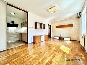 Pronájem byty 3+1, 72 m2 - Pardubice - Polabiny, ev.č. 00513