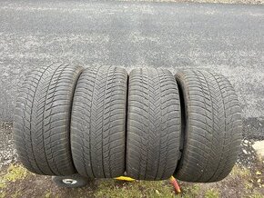 Zimní pneu 265/50/19 Bridgestone RFT