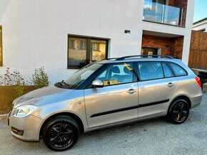 ŠKODA FABIA II COMBI 1.4i 16V 63KW •BOHATÁ VÝBAVA • NOVÁ STK