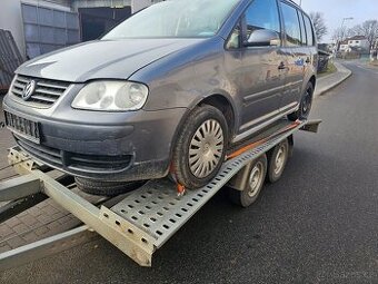 Prodám náhradní díly Škoda Volsvagen alfa renault mercedes w