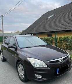 Hyundai i30 1.6 CRDI 85 kw 2010