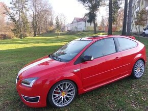 Ford Focus ST225  2.5 turbo