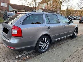 ŠKODA OCTAVIA 2 FACELIFT UBER BOLT TAXI