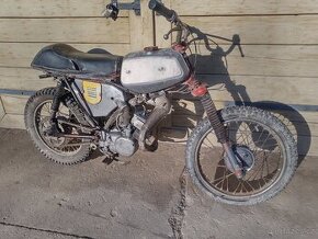 jawa 90