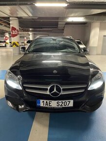 Mercedes Benz