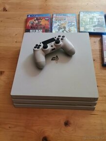 Playstation 4 PRO 1TB (PS4) + hry - 1