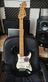 Squier Strat r.v.1999 (Indonésie) - 1