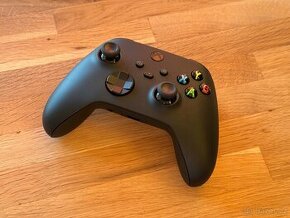 Xbox wireless controller