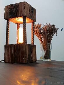 Exkluzivní stolní lampa (handmade)