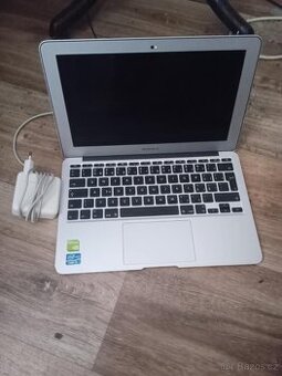 Macbook Air 1465 - 1