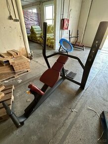 Bench press šikmý 45