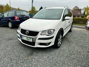 Vw Cross Touran 1.4tsi TOP STAV BEZ KOROZE