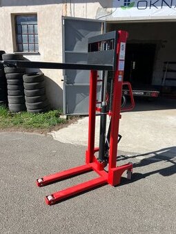 Vysokozdvižný vozík mechanický do 160 cm
