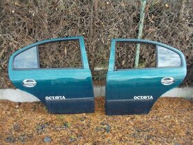 Zadní dveře Škoda Octavia sedan