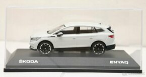 ŠKODA ENYAQ iV Moon White (1:43) - 1