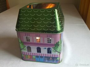 Party Lite - plechový svícen - domeček 15x15 cm