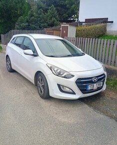 Hyundai i30 1,6crdi 81kw - 1