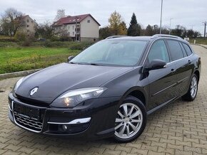 Renault Laguna III 2.0dCi 150PS 4Control - REZERVACE