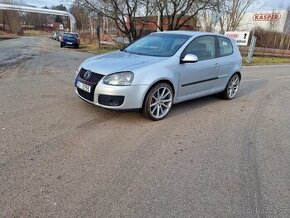 Volkswagen Golf V generace Uprava GTi