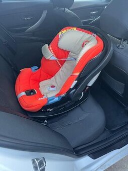 Cybex Aton 5 s isofix základnou