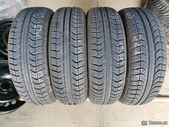 165/60/15 zimní pneu PIRELLI 165 60 15