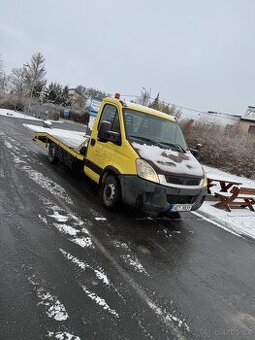 Odtahovka iveco daily 35s10