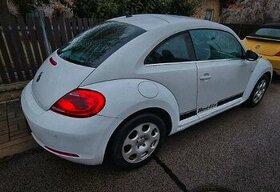 VW Beetle 1.6TDI 77KW CAYC LHW LC9A r.v. 2014