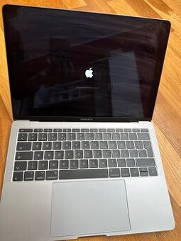 Apple MacBook Pro 13"