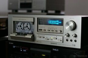 PIONEER CT F 850 tape deck z oblíbené řady BLUE LINE