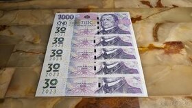 5x 1000 Kč 2023 s přítiskem k 30. výročí ČNB série M16 UNC