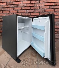 Lednice indel B – Minibar 40l - pravá