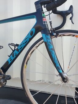 Silniční italské kolo Basso Astra / Campagnolo