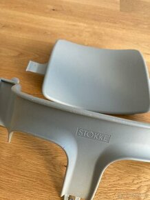 tripp trapp baby set stokke plastove sedatko seda