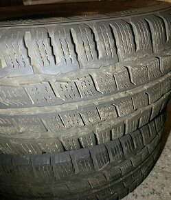 Pneu 225/65 R16C Kumho - 1