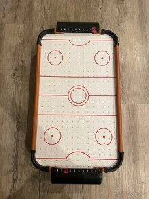 Air hockey