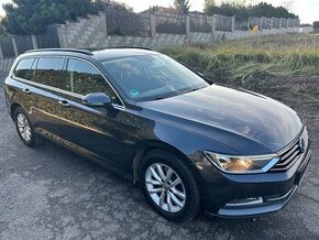 VW Passat B8 2,0TDi 110kW/150PS,COMFORTLINE,r.v. 2017, bez A