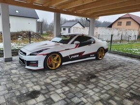 NISSAN GT-R R35