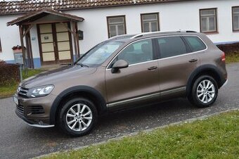 Volkswagen Touareg 3.0TDI ,NAVI ,tažné 3,5t ,nové obutí