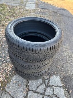 Zimní pneu Continental 225/40R18